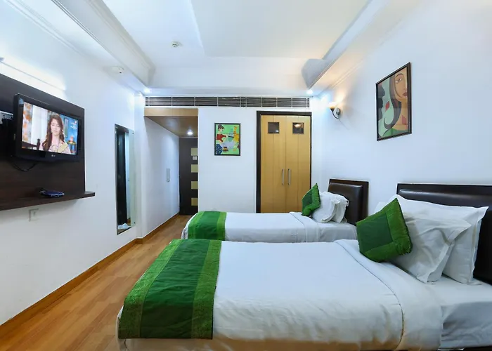 Airport Hotel Grand New Delhi